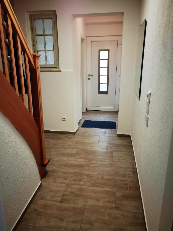 Modernes Behagliches Haus Mit Kamin, Terrasse Und Garten マクデブルク エクステリア 写真